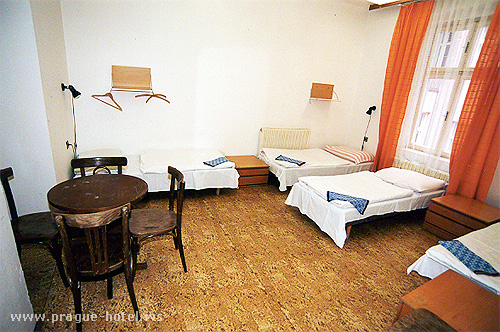Prag Hostel Junior