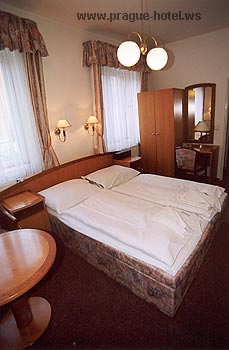 Prag Hotel Bily Lev