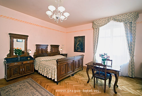 Prag Hotel Mucha