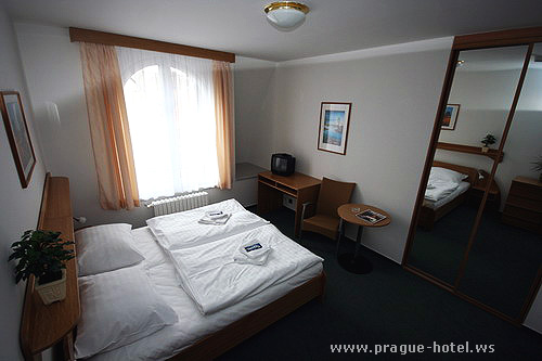 Prag Hotel Otar