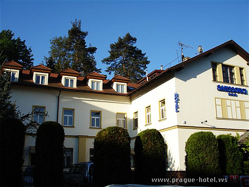 Pictures and photos of hotel Sanssouci Family Hotel in Prague